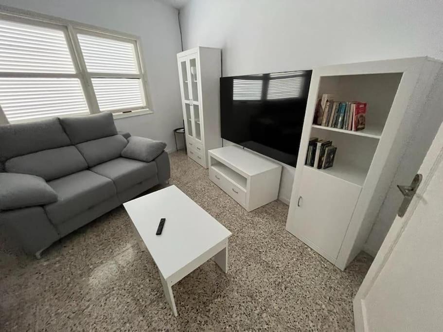 הוילה לוס ריאלחוס Casa Unifamiliar. Gran Terraza. Vistas. Tele Working מראה חיצוני תמונה