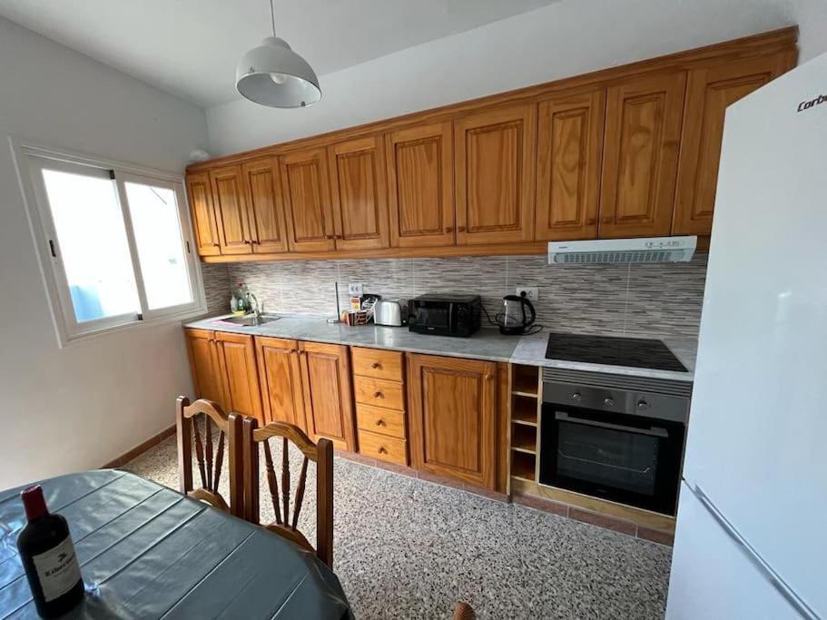 הוילה לוס ריאלחוס Casa Unifamiliar. Gran Terraza. Vistas. Tele Working מראה חיצוני תמונה